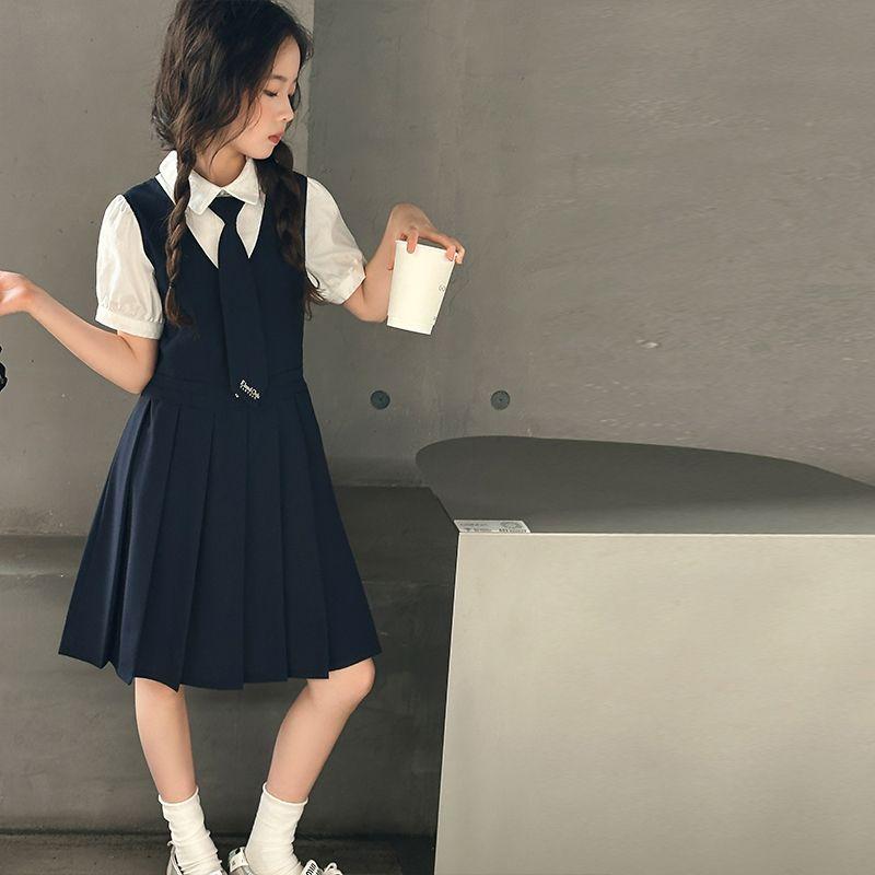 

Летняя одежда для девочек Платье 2025 Новое Детское летнее платье принцессы в стиле преппи для детей среднего и старшего возраста Детские юбки из двух частей с имитацией. Navy blue 120cm