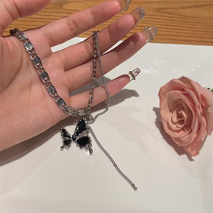 Black butterfly zircon necklace women's new neutral cold wind neck chain collarbone chain sweater chain with accessories