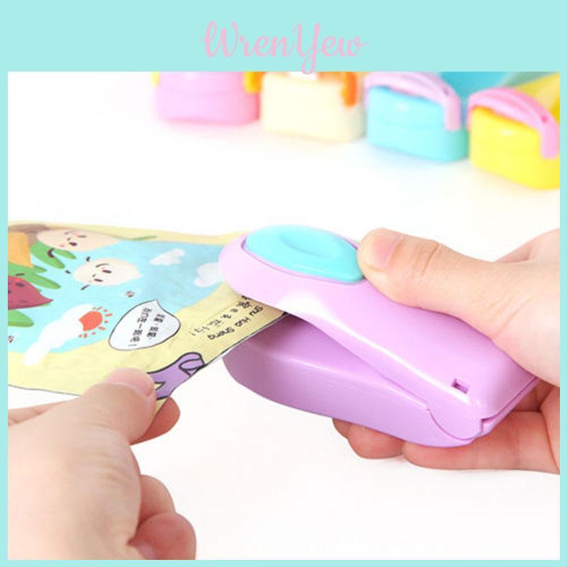 Mini Home Portable Seal Vacuum Food Bag Sealer Packaging Machine Kitchen Tool
