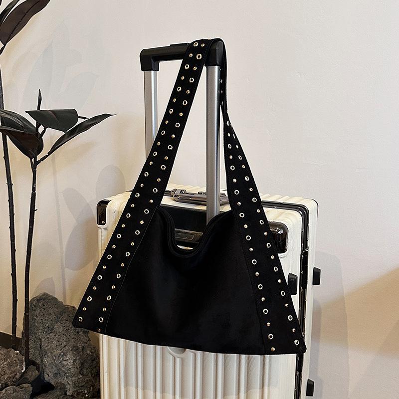 Retro Suede Rivet Shoulder Bags PU Leather Work Purses Large Tote Handbag Slouchy Locomotive for Women Travel Winter Fall