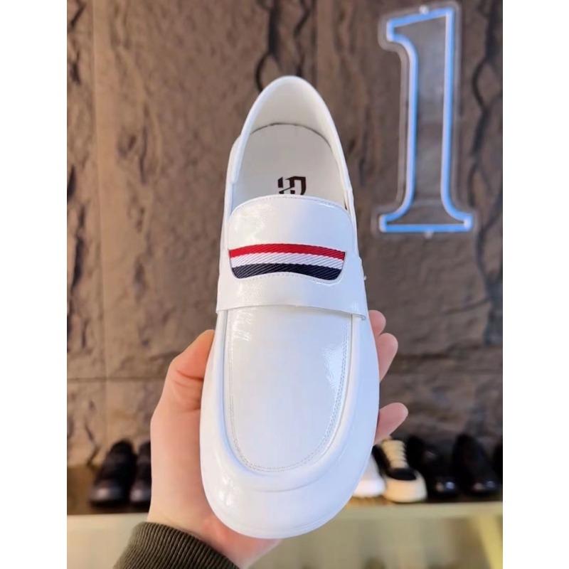 Genuine Leather Men Casual Shoes Black White Soft Comfortable Driving Shoes Slip-on Fashion Brand Male Footwear