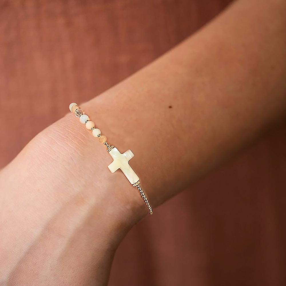 Minimalist Handmade Crystal Shell Cross Woven Bracelet for Women