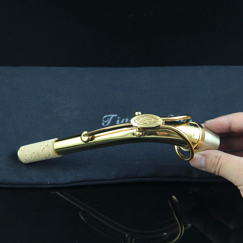 Alto Saxophone E-flat Lacquered Gold Bent Neck Accessory 6