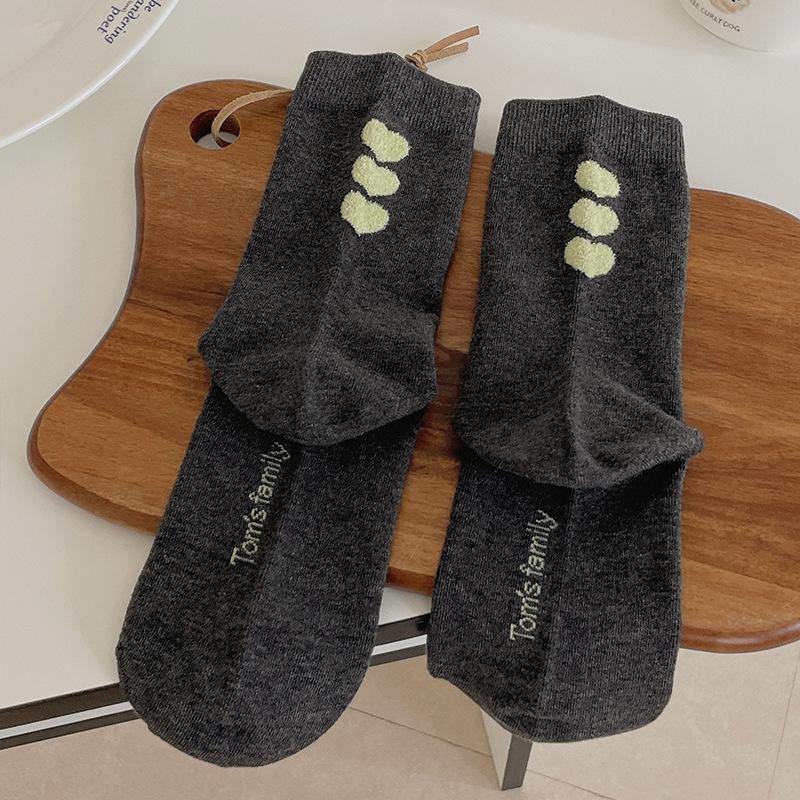 

Осенние женские носки до середины икры на каблуке, флокированные носки в форме сердца, однотонные, простые и универсальные носки с отворотом 1 pair темно серый