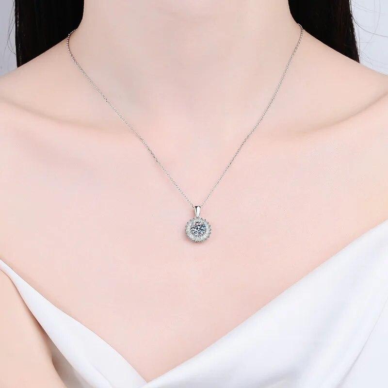 New 1 Carat D Color Moissanite Pendant Necklace for Women Party Fine Jewelry 925 Sterling Silver Diamond Neck Chain Necklaces