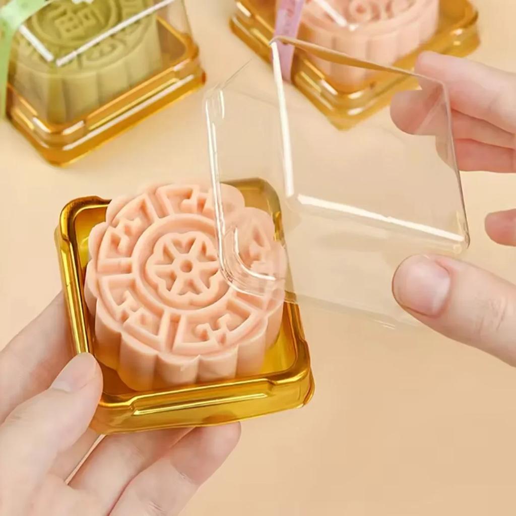 50pcs-Mini Cupcake Boxes Clear Plastic Muffin Pod Dome Muffin Gold Single Container Box Square Wedding Birthday Gifts Supplies