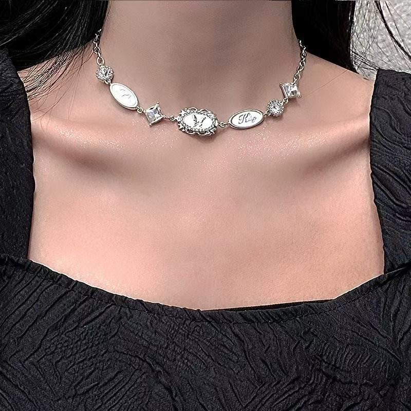 Punk Rivet Cross Clavicle Chain Choker Necklace for Men & Women