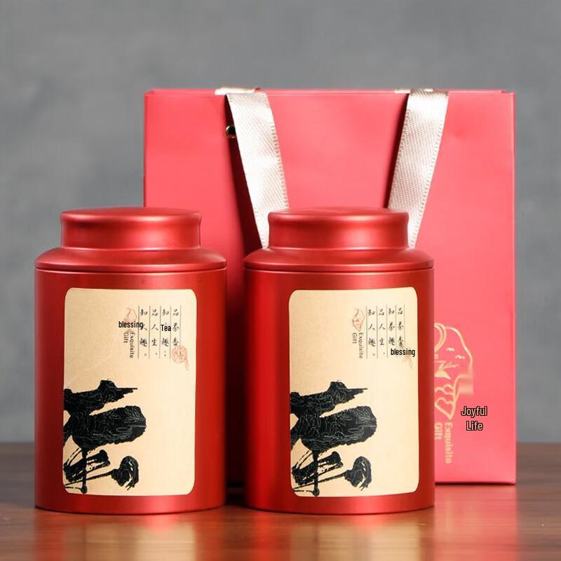 

Набор жестяных чайниц