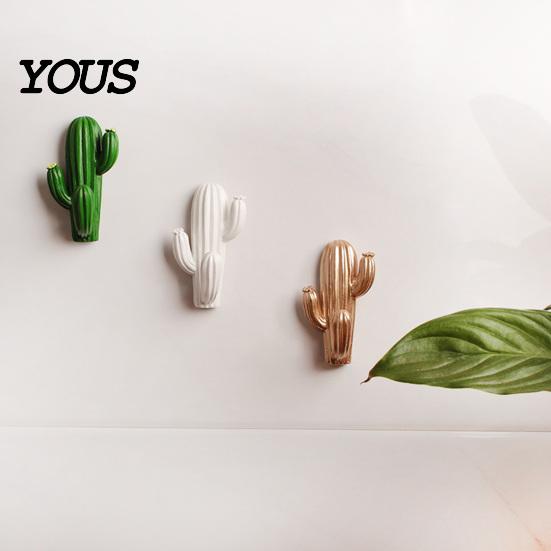 Wall Mounted Hooks Cute Cactus Adhesive Hook, Nail-Free Resin Strong Load-Bearing Hanger, Decorative Hangers Mount Organizer for Kitchen