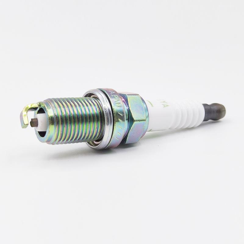 4pcs BKR5EYA-11 4194 Normal Spark Plug For Toyota Lexus GS SC Celica MR2 4Runner Matrix Previa BKR5EYA11 2526 5776