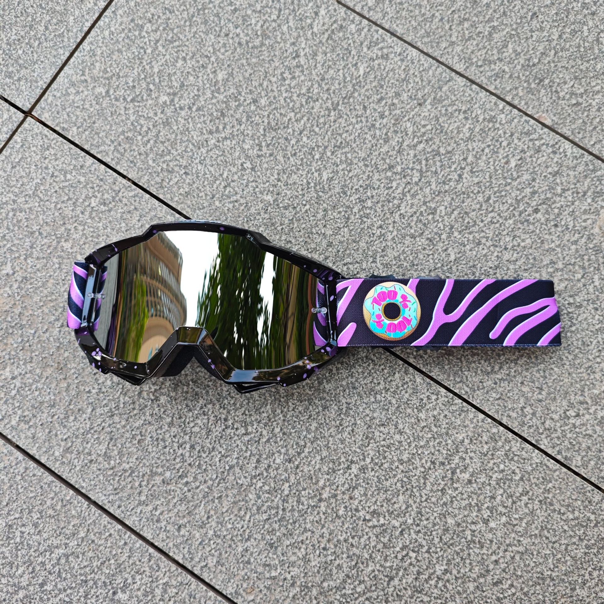 

100%Donut-shaped goggles for outdoor cycling, new trendy windproof glasses with UV protection TTQ-C1