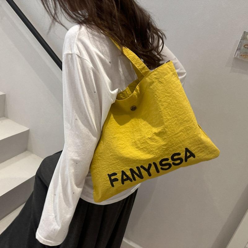 New casual trend print casual commuting large capacity portable shoulder underarm tote bag