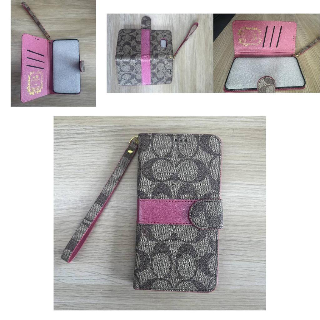 Apple iPhone Handyhülle mit Spiegelelement und schützendem PU-Leder für eine elegante und langlebige Passform