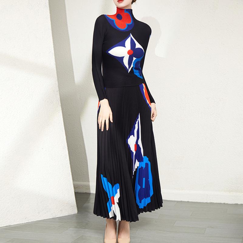 

Женский костюм-двойка с плиссированной юбкой в стиле ретро, весна/осень 2024 г. One size top чёрный