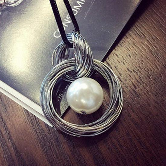 Korean Five-Petal Pearl Tassel Flower Necklace for Women