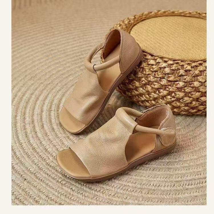 Soft-soled casual and comfortable sandals women's 2025 summer new Chinese retro fish mouth flat-bottomed versatile Roman sandals
