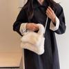 Plush Bag Women'S Pearl Chain Bag Crossbody Bag Fashion Texture Portable Fur Bag