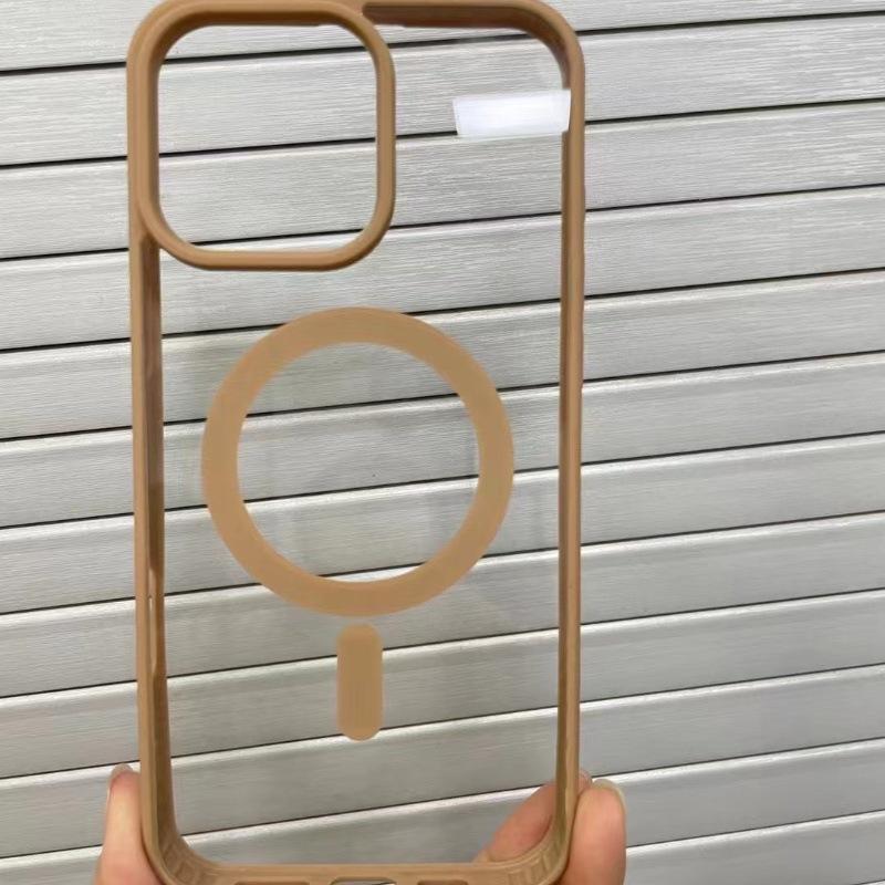 

Титановый основной цвет Подходит для IPhone16PROMAX Магнитный чехол для телефона Высокопрозрачный Матовый на ощупь SE4 Apple 15 Противоударный iPhone 16promax