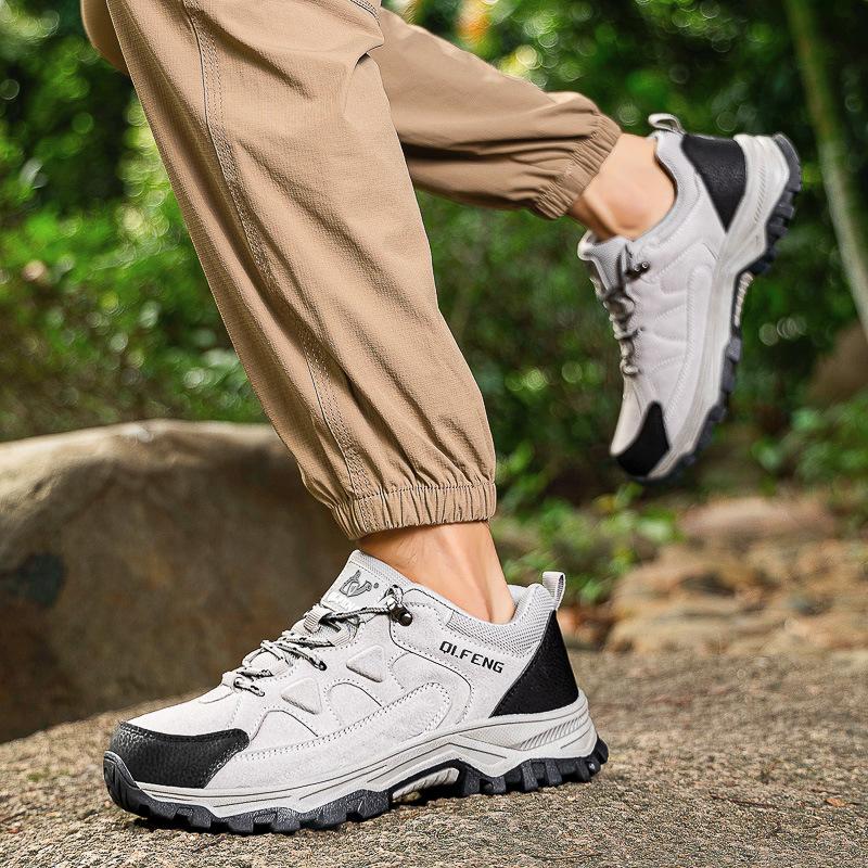 Outdoor sports hiking shoes couple large size casual hiking shoes men's spring and autumn new travel shoes women
