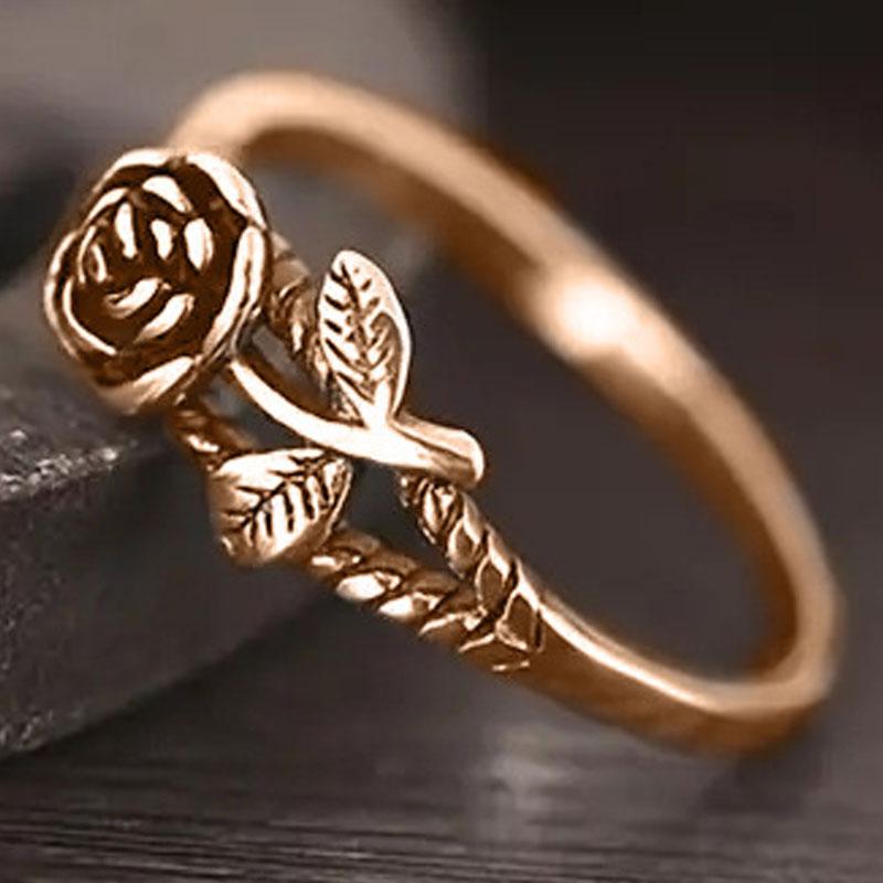 

Законодатели моды 2025 года Японские и корейские персонализированные кольца Простые ретро Роза Преувеличенное атмосферное кольцо Ювелирные изделия 12