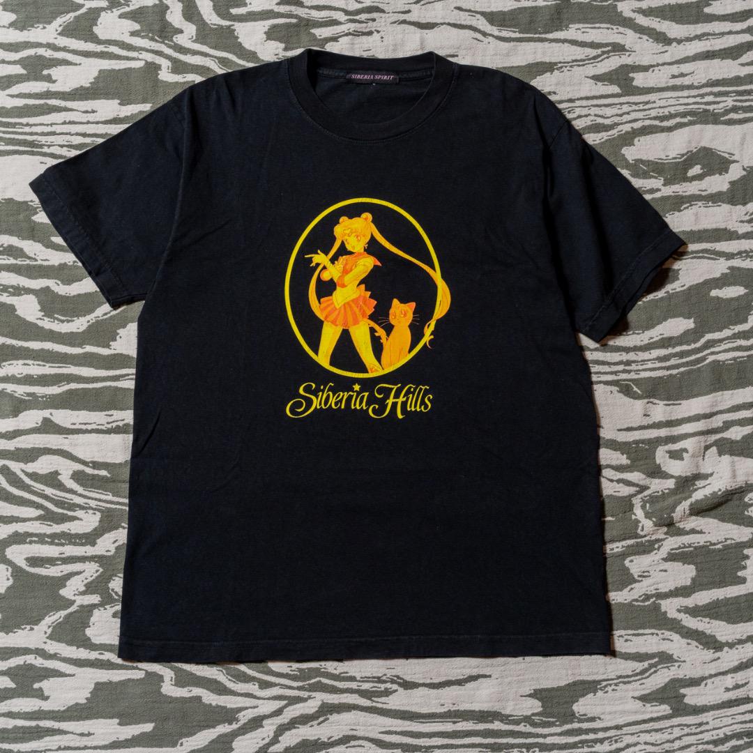 

[Б/У] Аниме-футболка Sailor Moon от Siberia Hills, сделано в США из Лос-Анджелеса