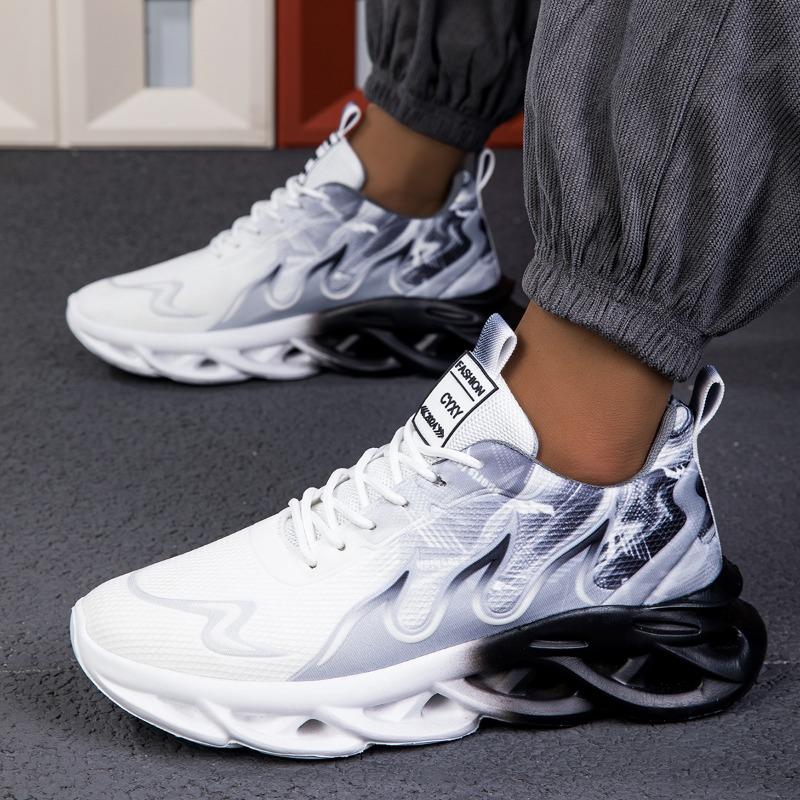 Mens Sneakers Summer Lightweight Mens Sports Shoes Mesh Breathable Shoes for Men Outdoor Platform Running Shoes