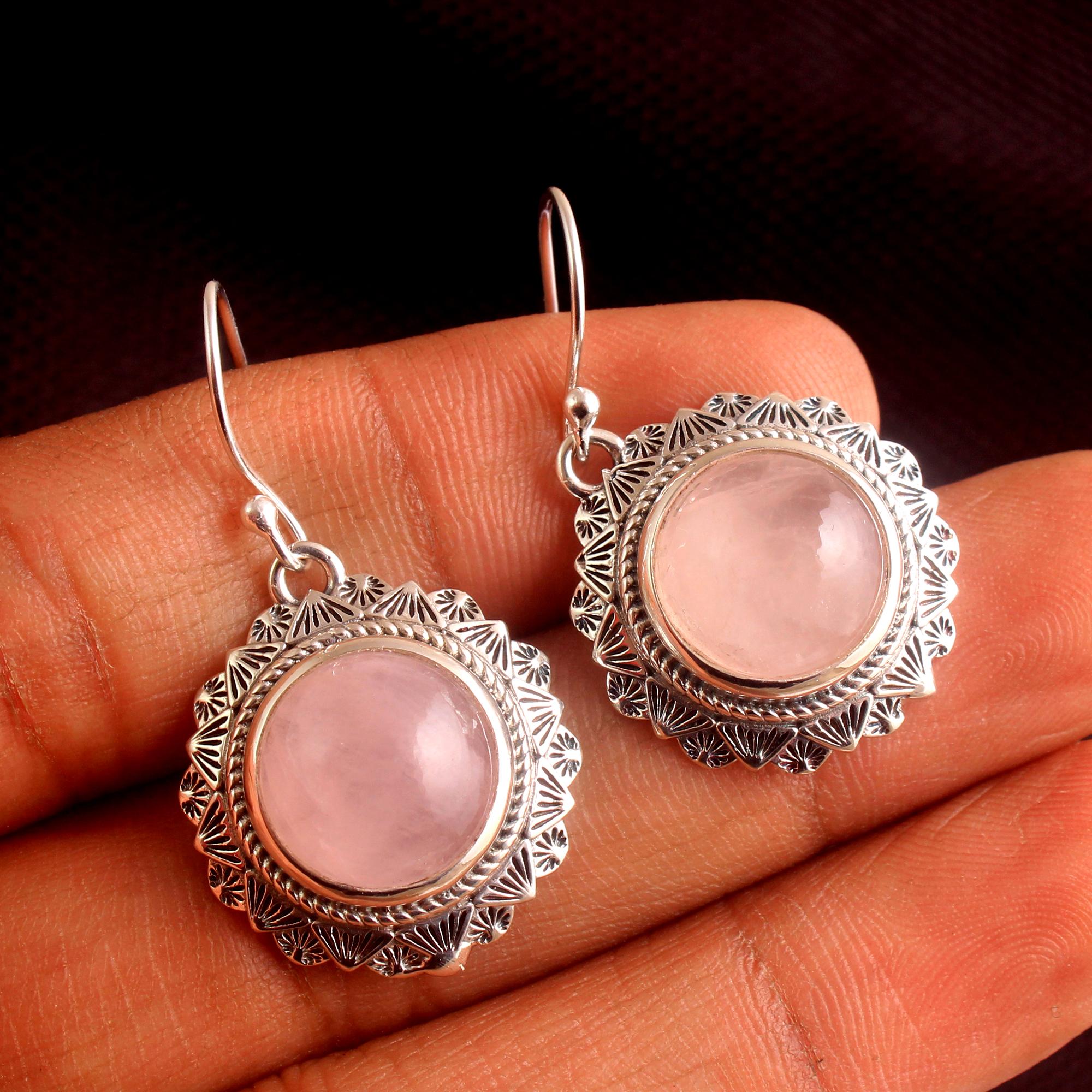 

Розовый кварц, лунный камень, ларимар, аметист, лабрадорит, висячие серьги, стерлинговое серебро 925 пробы, женские украшения розовый