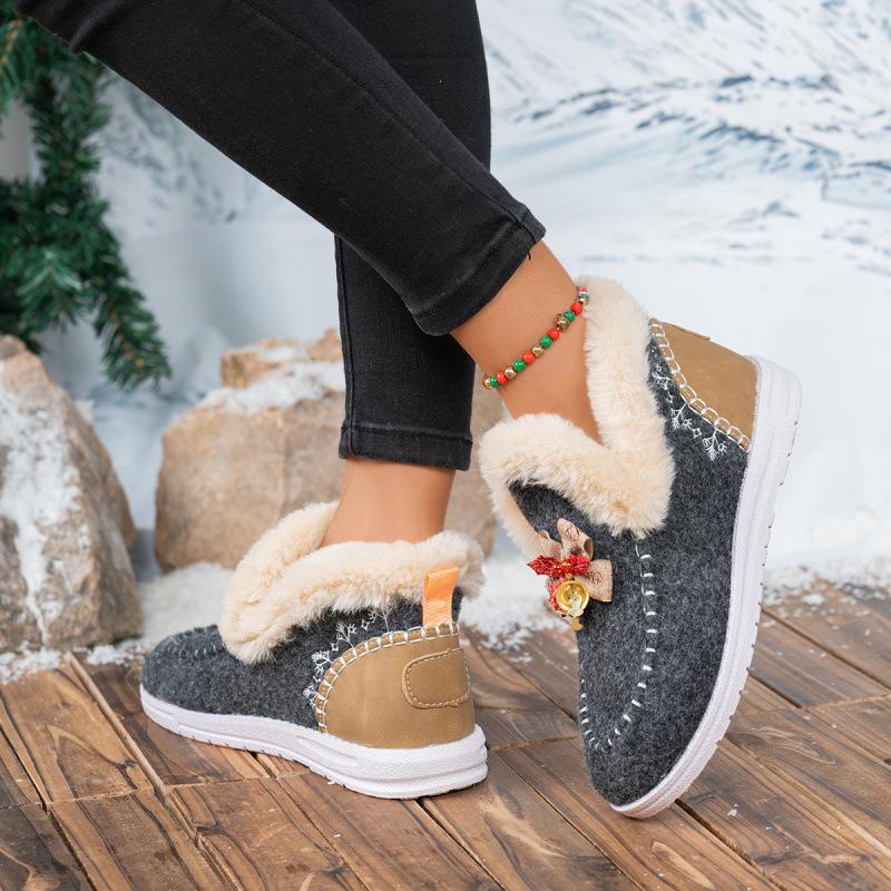 Europe, America, autumn and winter large size short tube color matching snow boots cover feet to keep warm flat bottom wool cotton boots Christmas