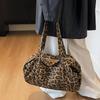Leopard Print Shoulder Bag Large Capacity Commuter Tote Bag