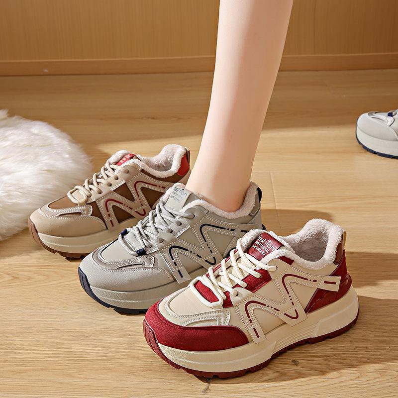 Internet celebrities thick-soled heightening casual shoes women's 2025 winter new velvet versatile sports shoes popular warm running shoes