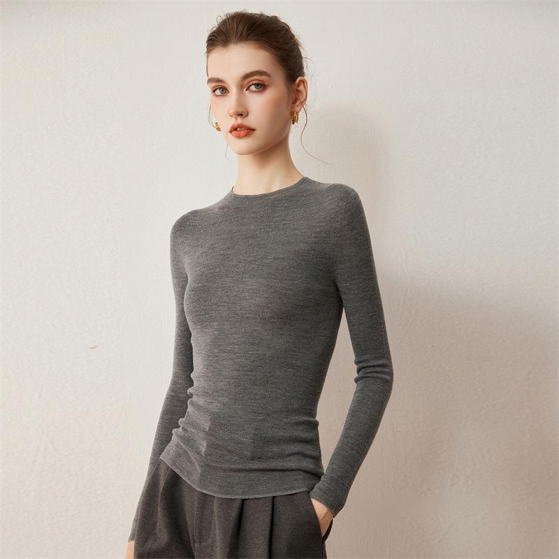 2025 Autumn New Arrival: Korean Style Slim Fit Ladies' Striped Wool Sweater with Round Neck