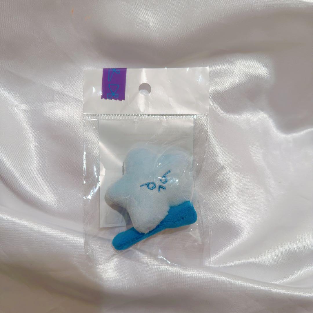 [USED] NCT127 Doyoung Starfish Hair Clip Blue