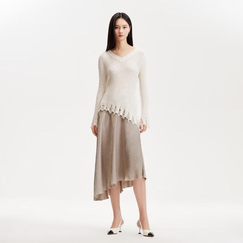 VEROMODA 2025 Summer Frayed Ripped Floral V-Neck Knit Sweater