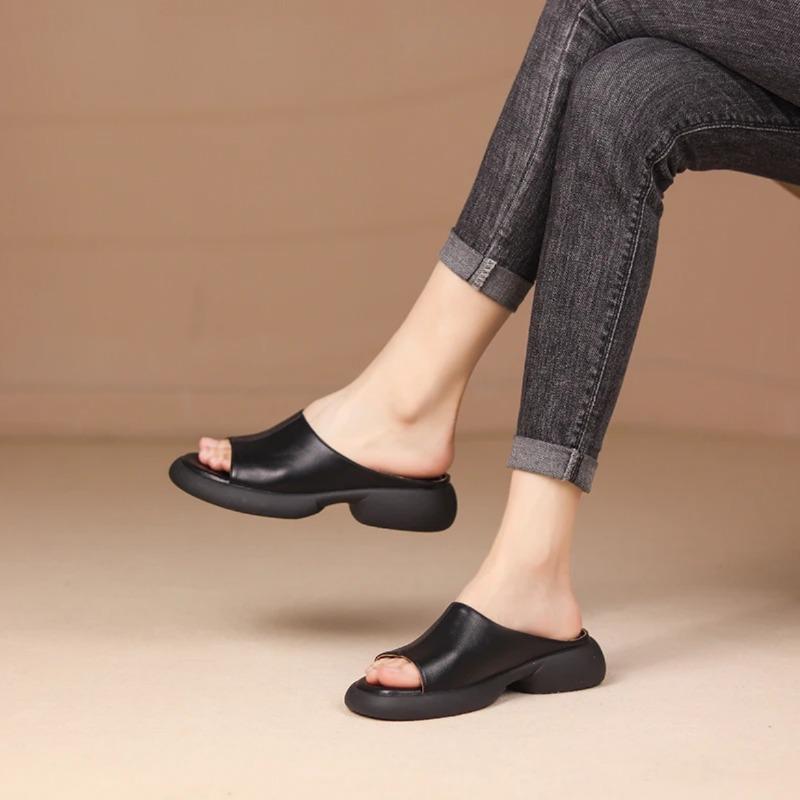Women's Round Toe Slippers Thick Sole Solid Color Versatile Single Shoes Summer Outdoor Slides