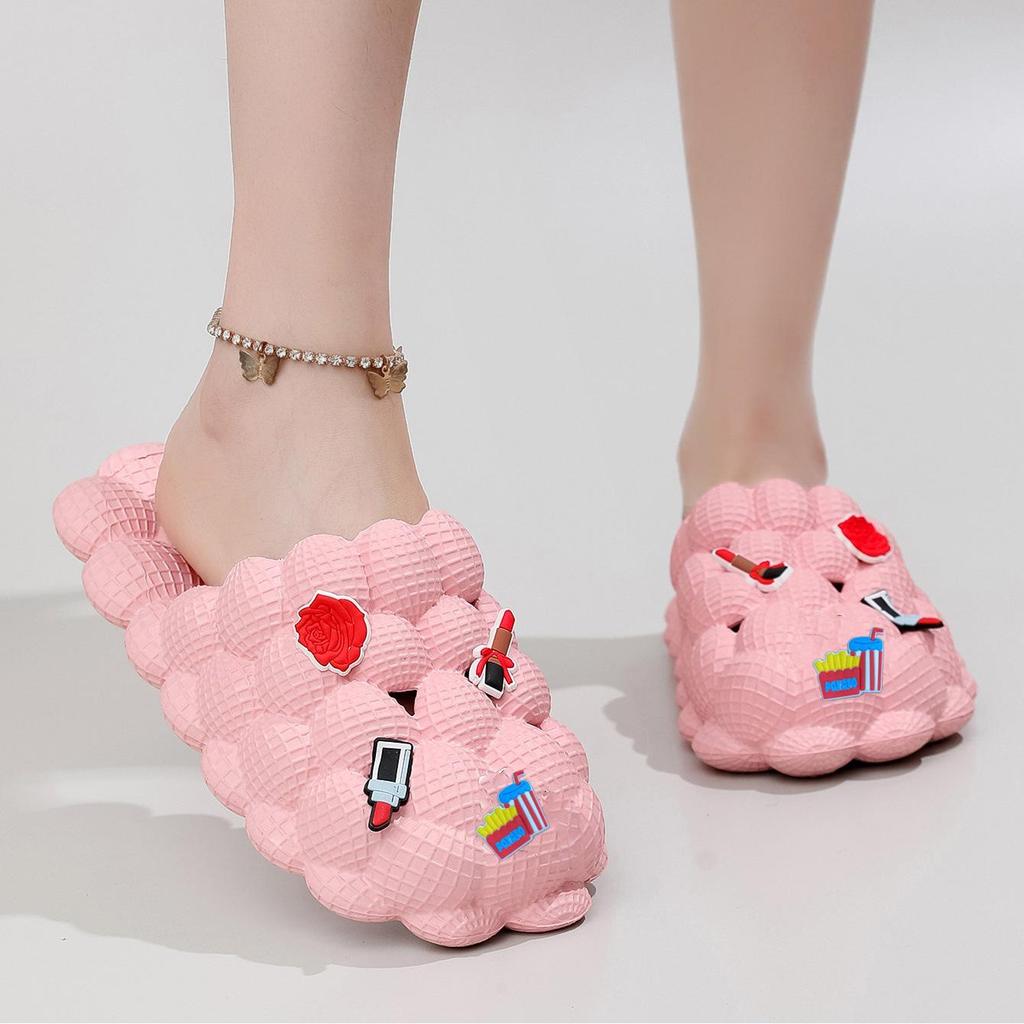 New Stylish Women's Cartoon Flat Sandals: Comfortable Slippers for Home, Outdoor, Daily, Beach, or Casual Party Wear.