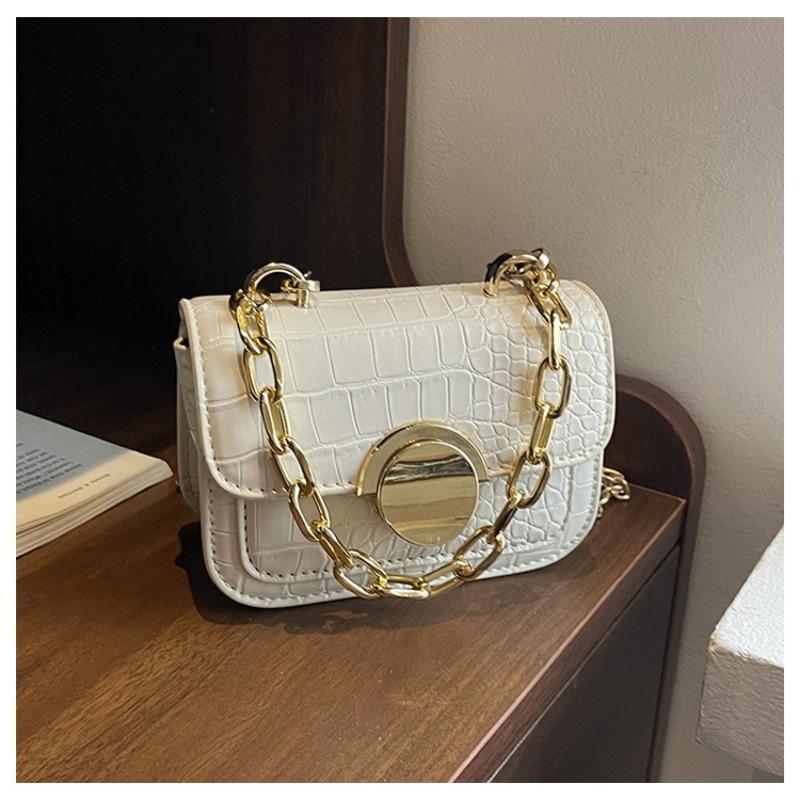 New crocodile pattern texture girls shoulder bag bag love lock accessories small bag girls go out small bag