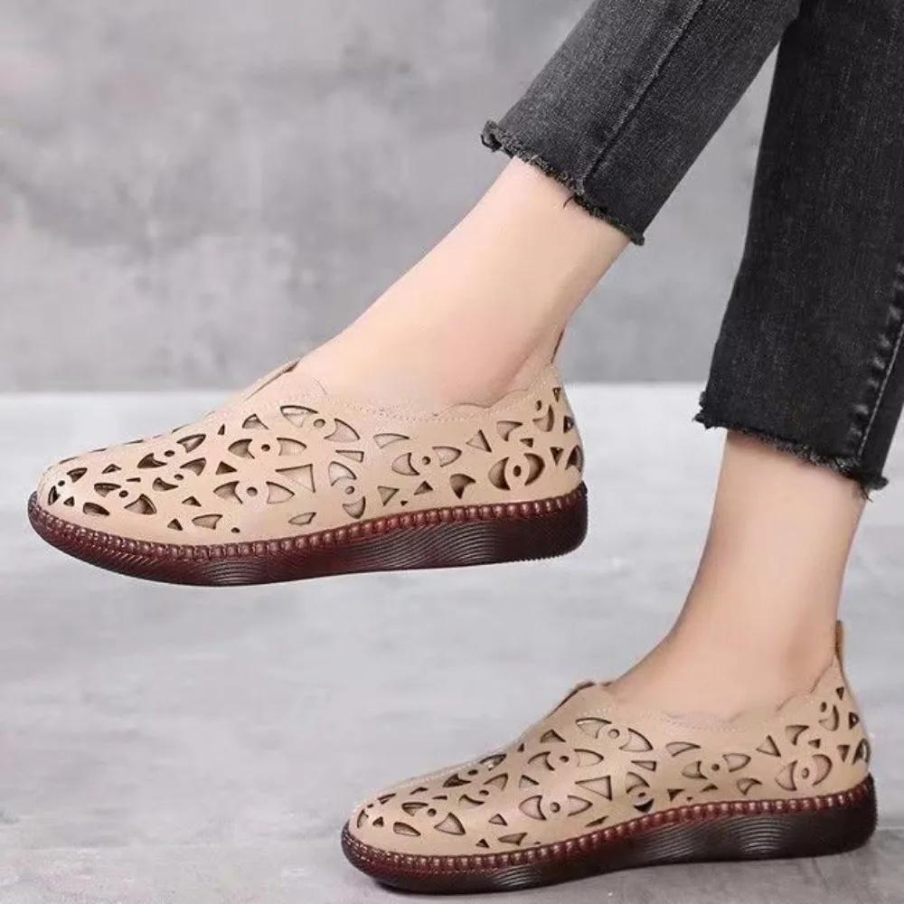 Printemps Nouvelles Chaussures Plates à Enfiler Respirantes Creuses pour Femmes Rome Chaussures à Plateforme en Cuir Souple pour Femmes Mocassins pour Femmes d'Extérieur