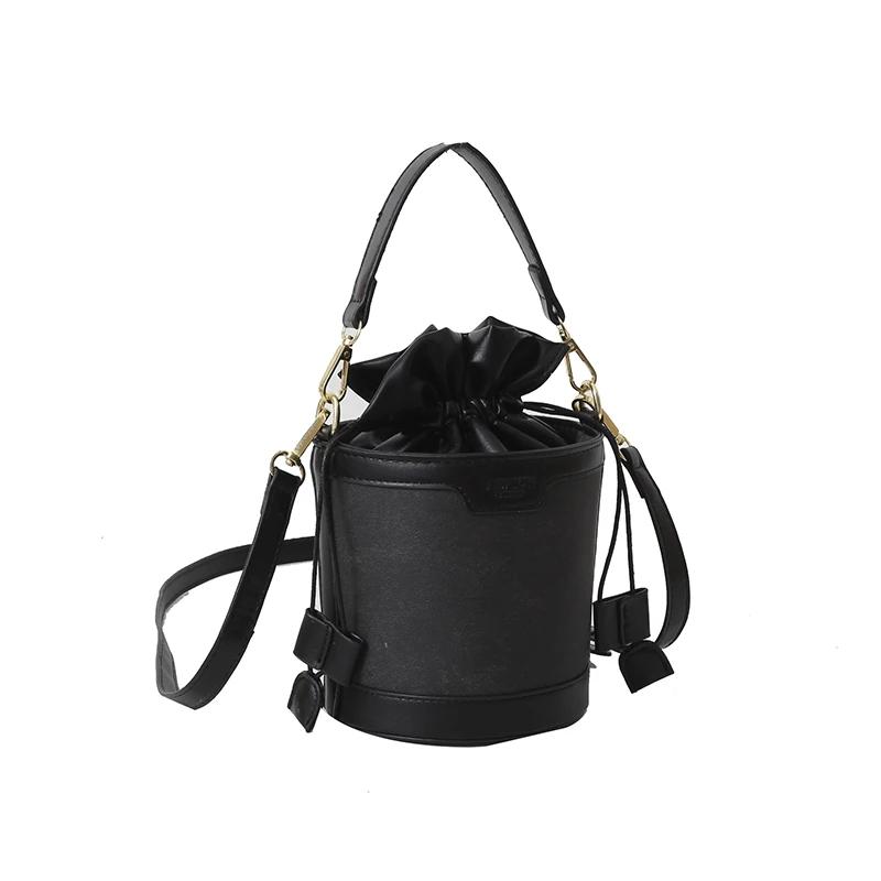 Šicí nitě Trend Crossbody tašky Kbelík Módní Vysoce kvalitní tašky přes rameno pro ženy se stahovací šňůrkou Dámské kabelky