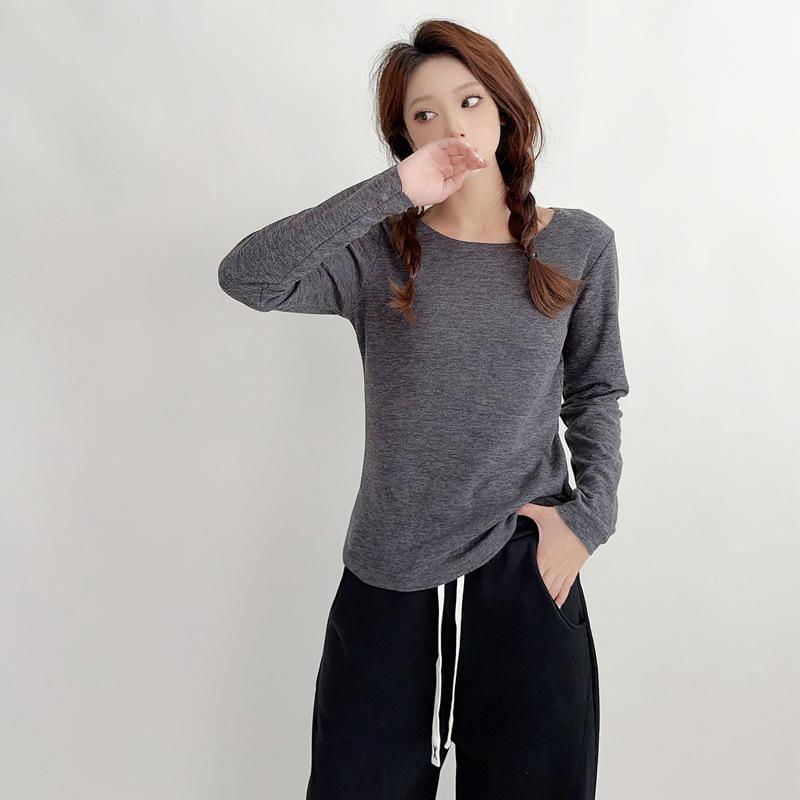 2025 Autumn/Winter Women's Plus Size German Velvet Round Neck Warm Long Sleeve Base Layer T-shirt
