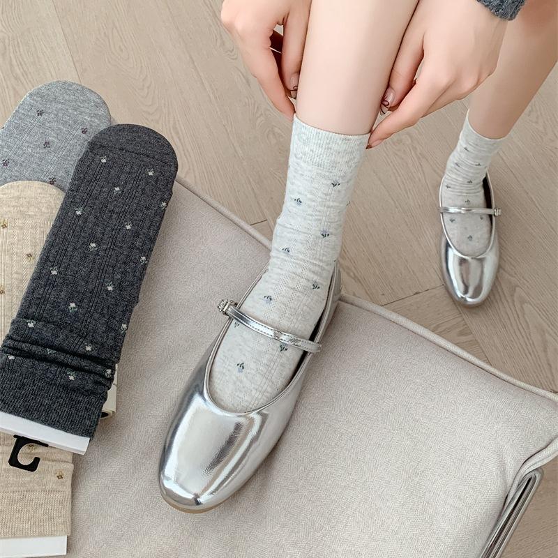 Socken gekämmte Baumwolle Retro Mittelrohrsocken Trendsocken Floral Stacking Socken