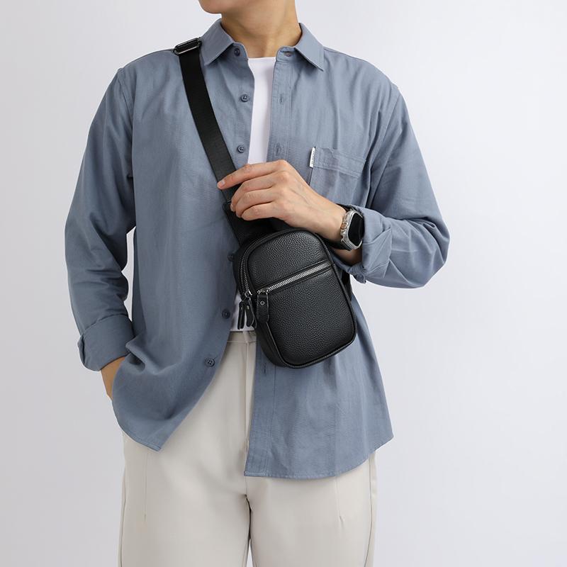 Men's Genuine Leather Bag Mini Minimalist Business Casual Chest Bags for Men Single Shoulder Bag Convenient Small Bag