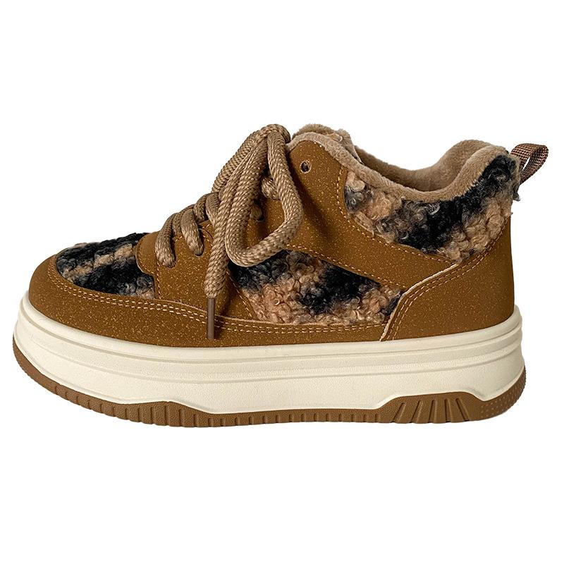 

B1625 lamb wool medium top thick baseplate shoes women s winter warm round head bread shoes velvet 2025 new cotton shoes 40