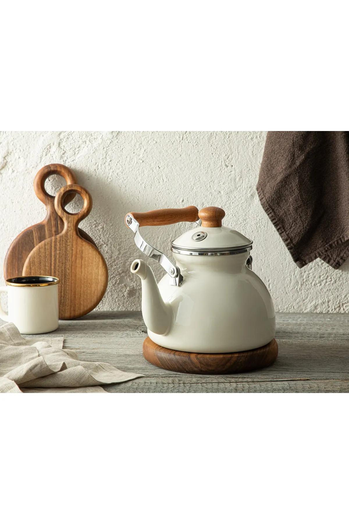 

English Home Isidora Enamel Teapot 2.4 Lt Cream