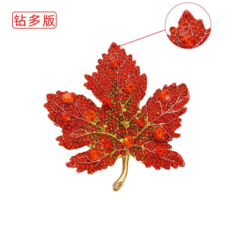 Heavy Industry Crystal Maple Leaf Brooch Women's Exquisite Luxury Simple Brooch Suit Coat Pin Accessories