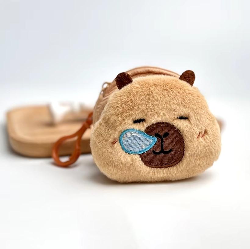 

Capybara wallet coin purse keychain small soft bag capybara children 8.5 коричневий