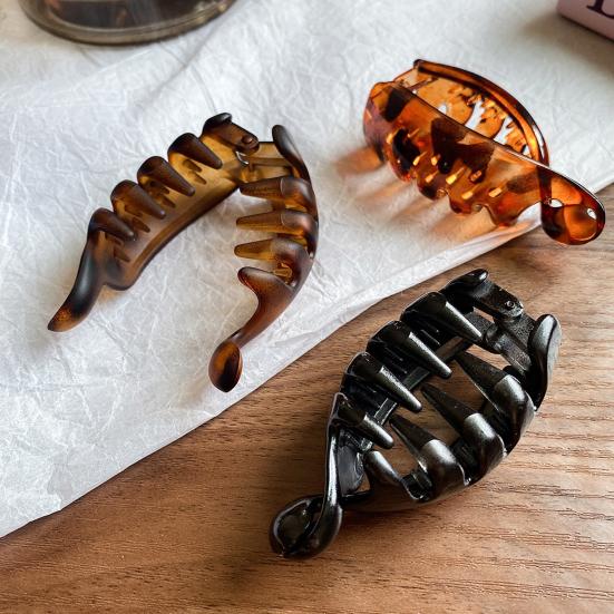 Hairpin Curved Banana Shape Twist Clip Stable Claw Grip Non-Slip Resin Hair