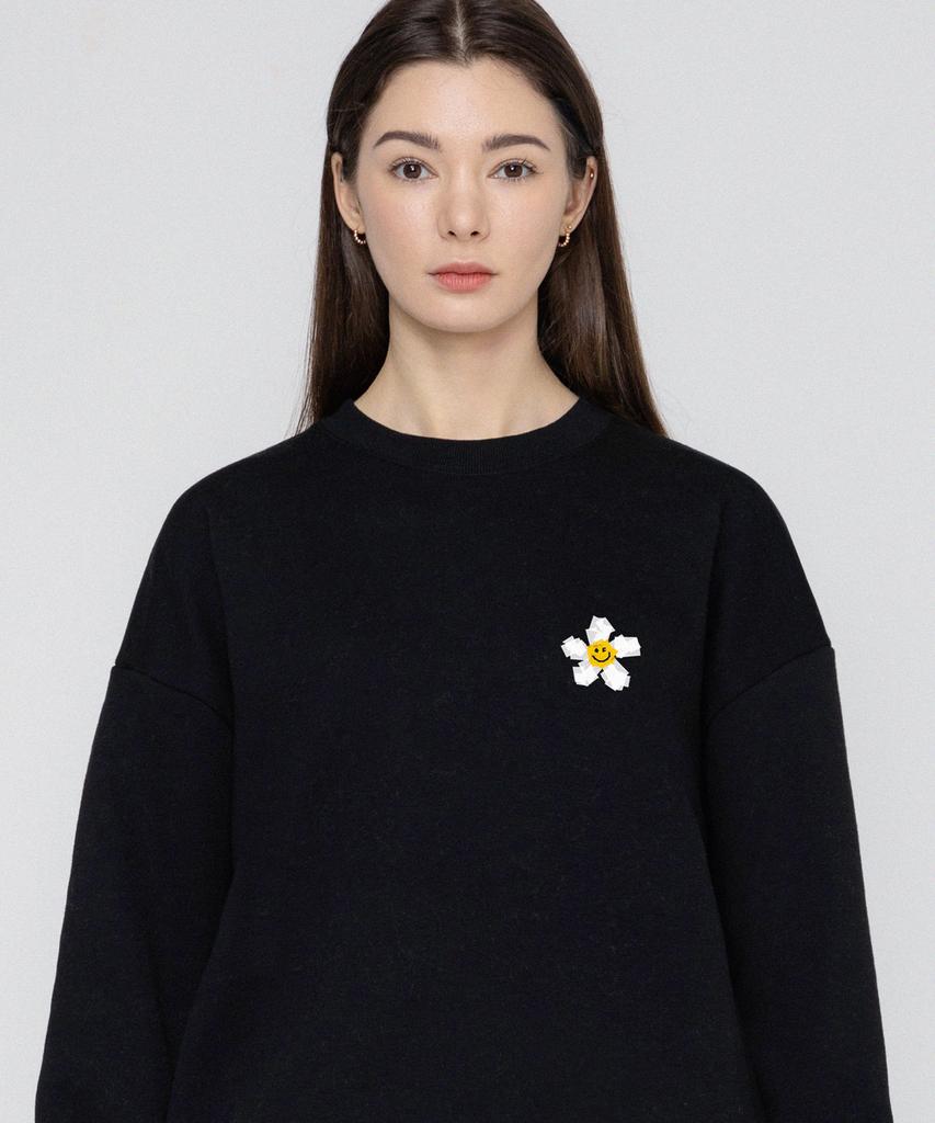 GRAVER [Unisex] Small Tape Flower Dot Smile Sweatshirt_Black