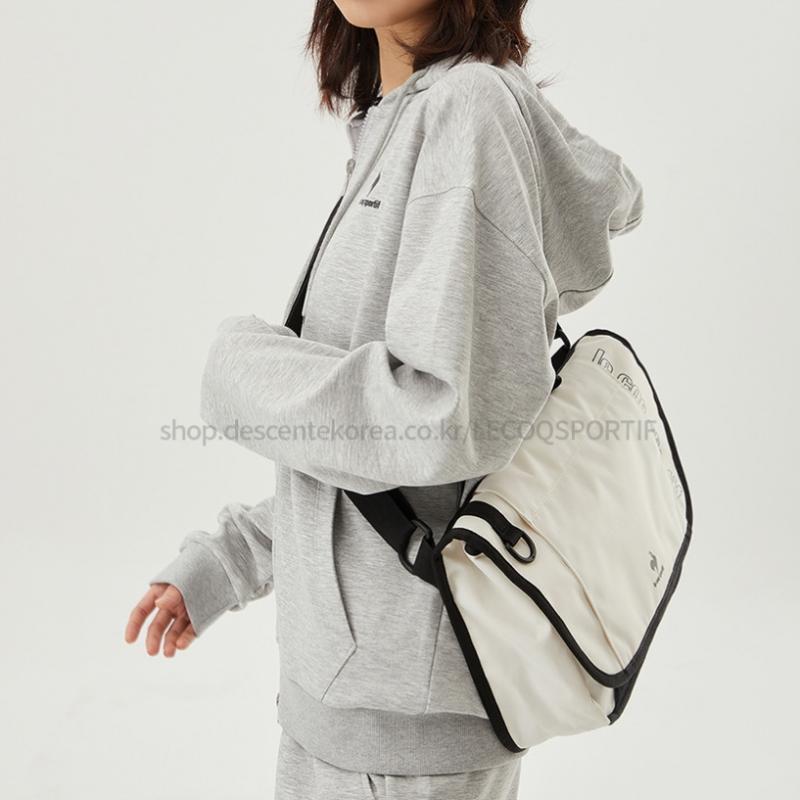 Le Coq Sportif [end Of Season][60  Off] Basic Mini Messenger Bag  Unisex    Cbg