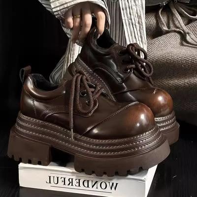 Mocassini Retro da Donna 2025 Primavera Nuovi Marchio di Lusso Aumento Suola Spessa Scarpe Oxford in Pelle con Lacci Lavoro Outdoor Scarpe con Plateau