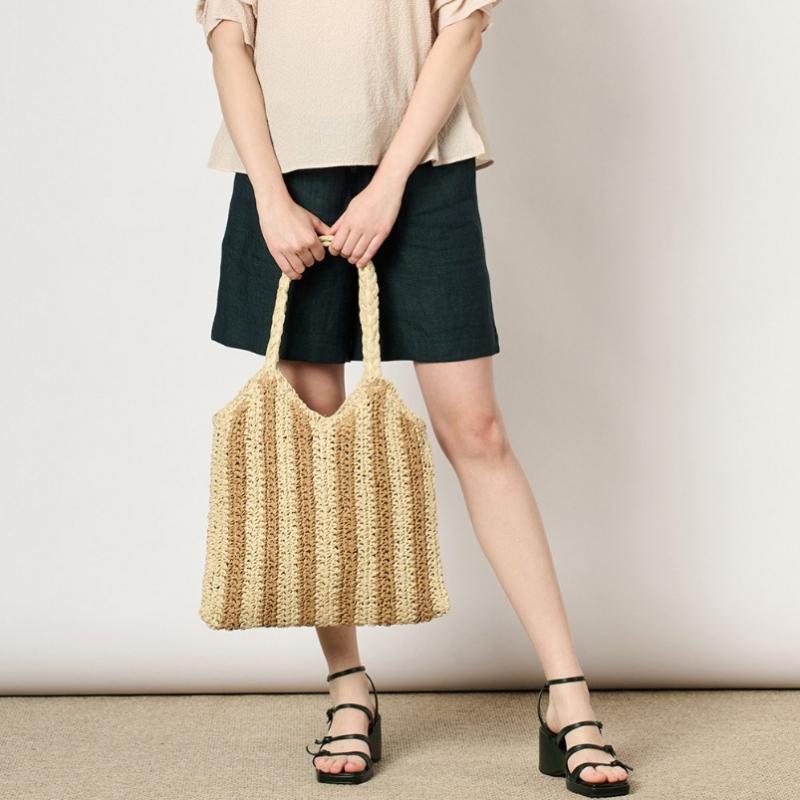 Bcbg Stripe Shoulder Bag B4m0a302